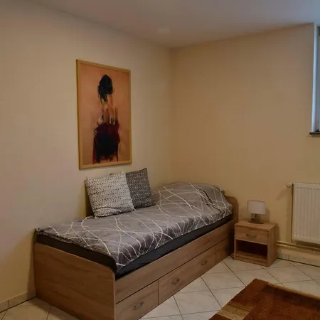 Annis Wohnschloesschen Appartamento *