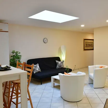 Annis Wohnschloesschen Apartament *